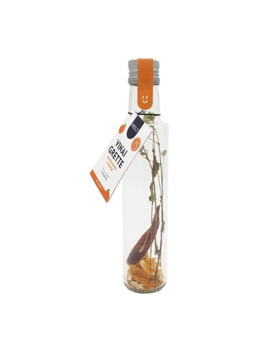 Pineut vinaigrette Spaanse peper en sinaasappel